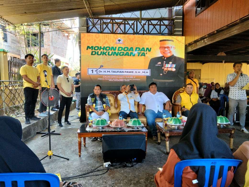 Kumpulkan Warga, Taufan Pawe Dinilai Curi Start Kampanye di Soppeng
