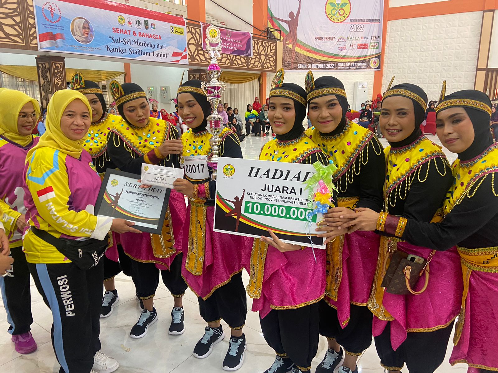Perwosi Soppeng Juara 1 Lomba Senam Kreasi Tingkat Provinsi Sulawesi Selatan