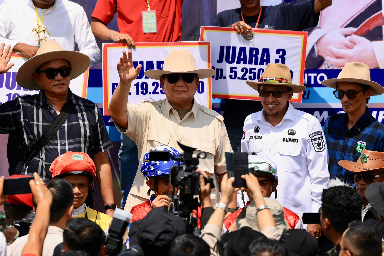 Prabowo Siapkan Bibit Kuda Unggalan, Dukung Rakyat Minang Jadi Atlet Berkuda