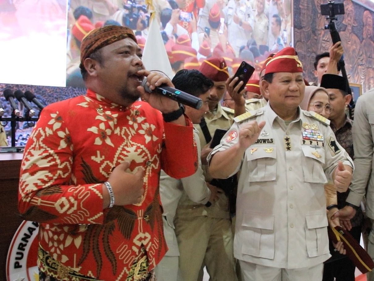 Abah Lala Nyayi ‘Ojo Dibandingke’ untuk Prabowo, Liriknya: Yo Mesti Menang