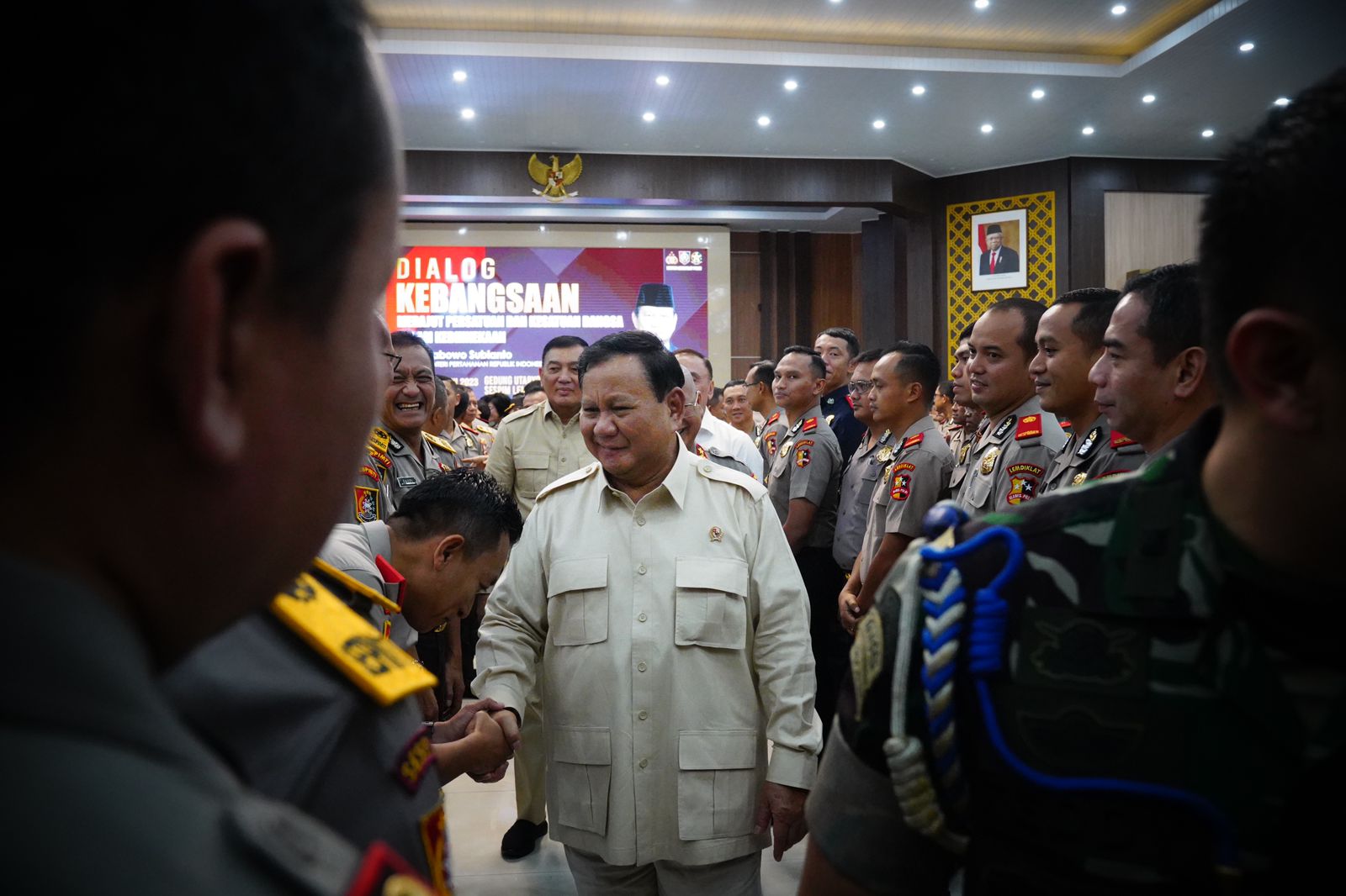 Prabowo : Lahirnya Polisi Kita Bukan Bentukan dari Kolonial, Polisi Kita Angkat Senjata Ikut Perang