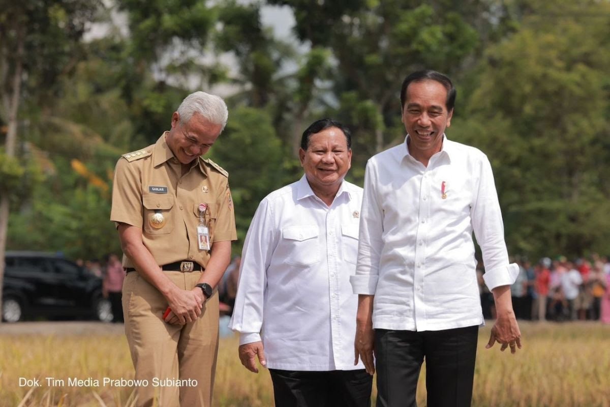Dukungan Presiden Jokowi Kepada Prabowo Subianto Membuat Elektabilitas Prabowo Sulit di Kejar. 